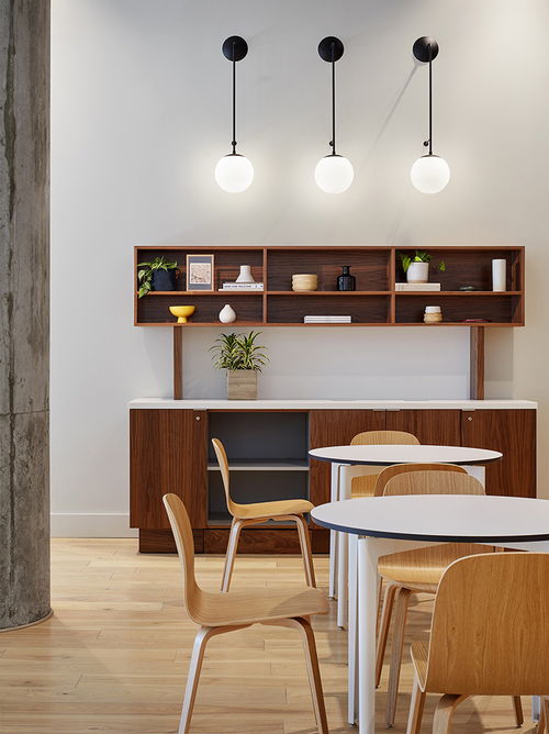 現代北歐風與工業元素的融合 明尼阿波利斯The Nordic辦公大樓一樓公共大廳設計欣賞